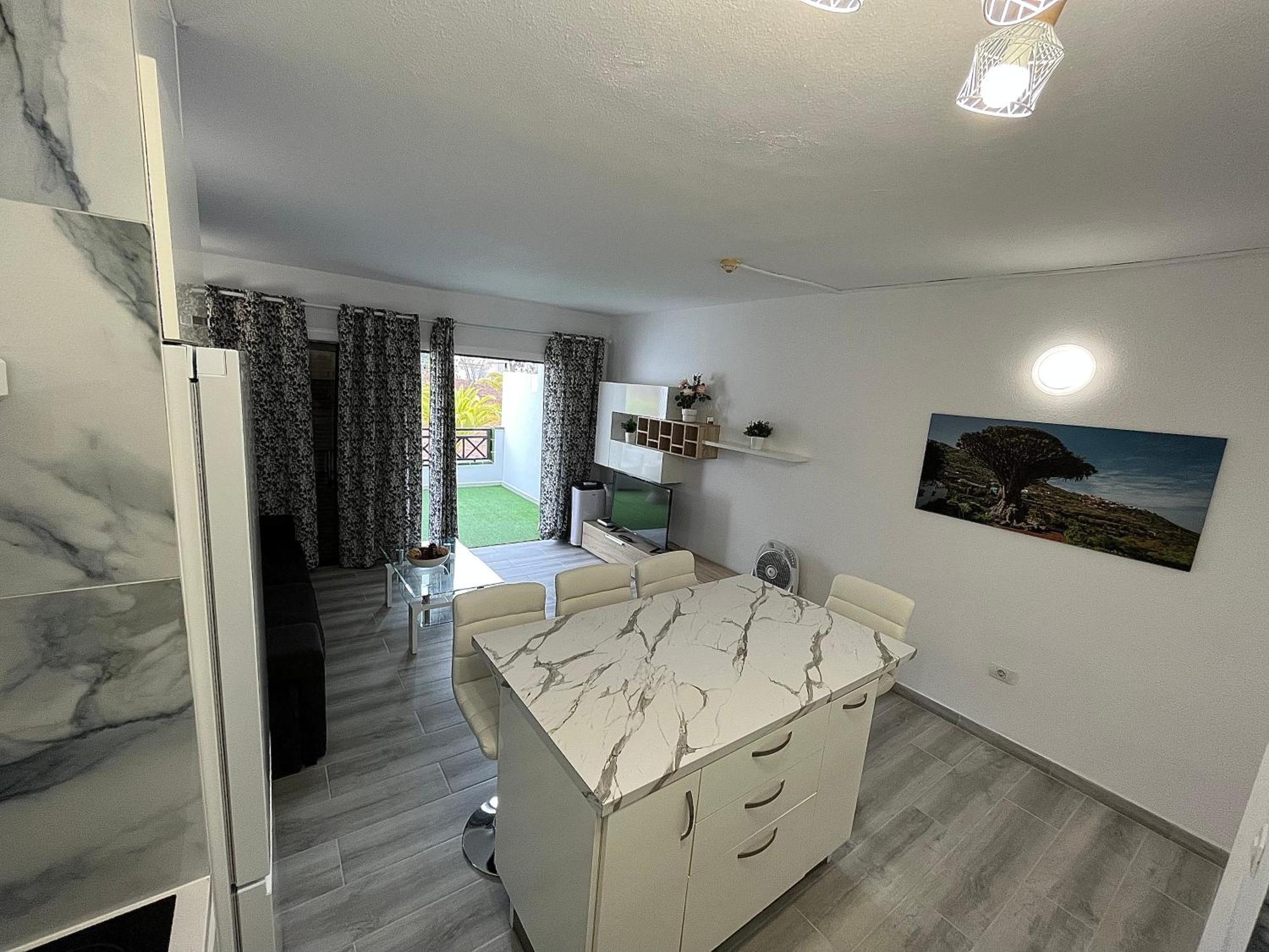 Ocean Light Apartment Los Cristianos (Tenerife) Exterior foto